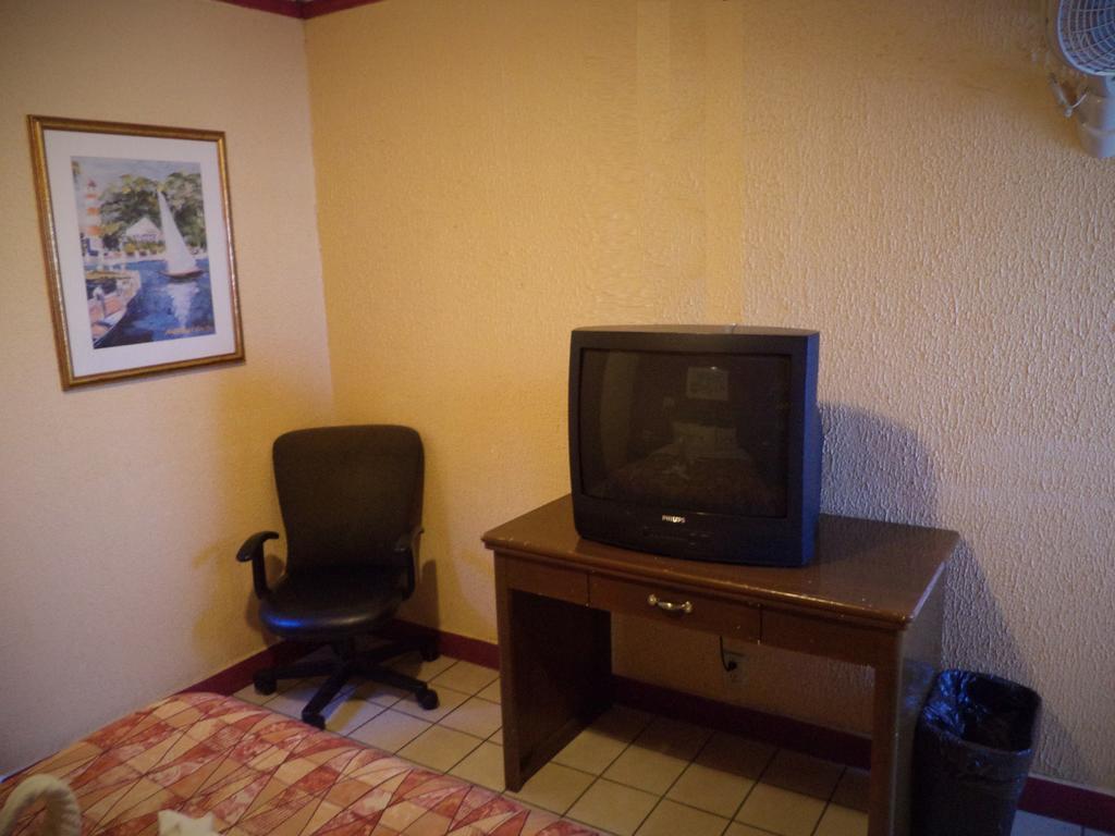 تيجوانا Hotel Diaz الغرفة الصورة