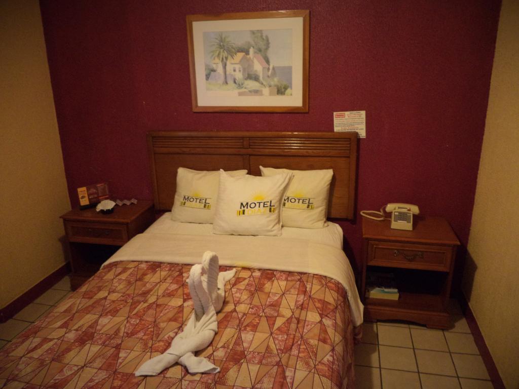 تيجوانا Hotel Diaz المظهر الخارجي الصورة