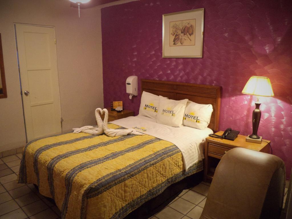 تيجوانا Hotel Diaz المظهر الخارجي الصورة