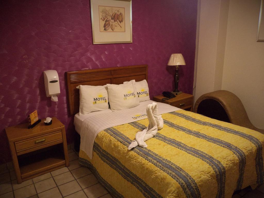 تيجوانا Hotel Diaz المظهر الخارجي الصورة