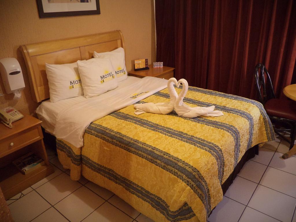 تيجوانا Hotel Diaz المظهر الخارجي الصورة